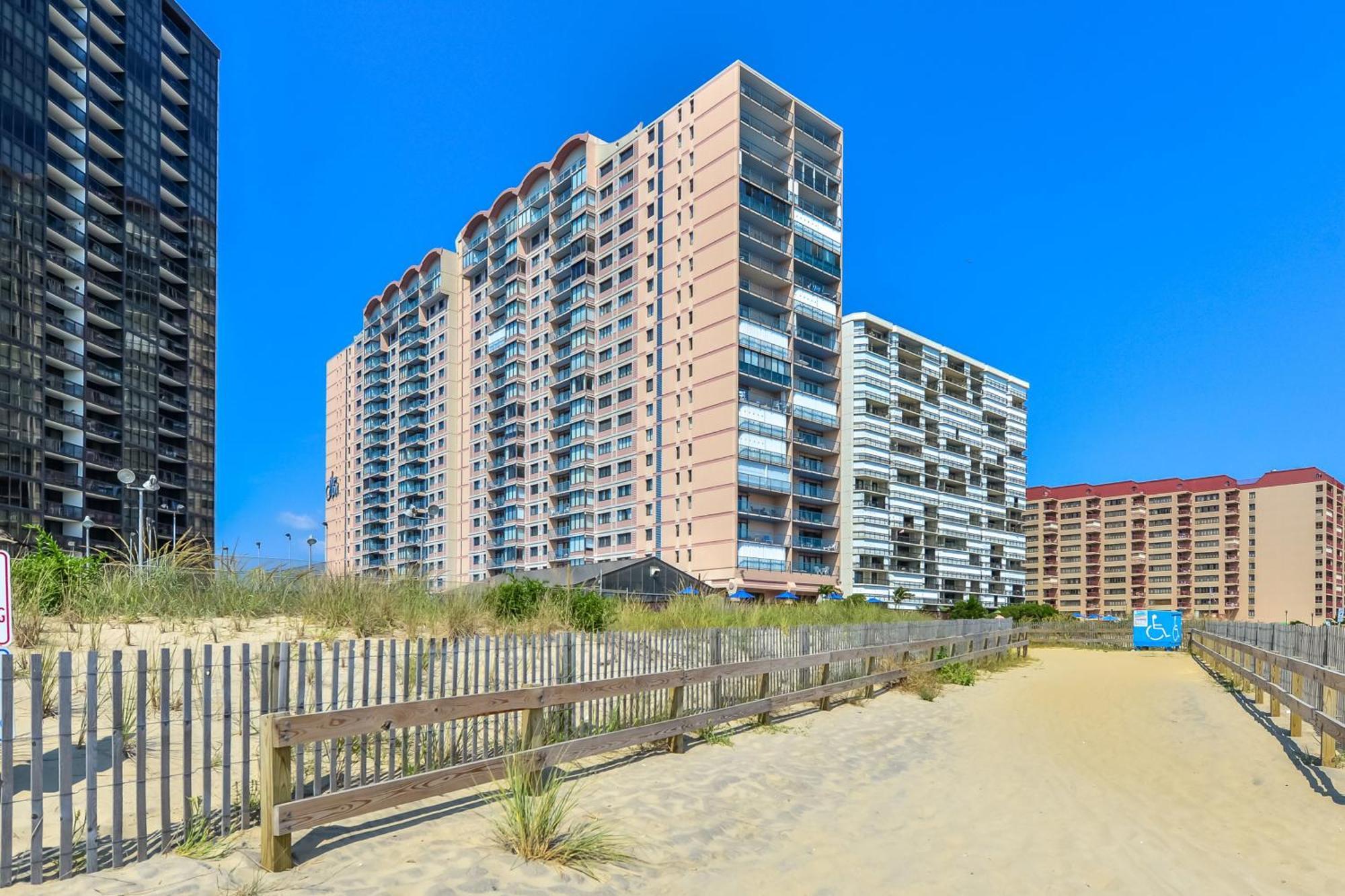 Family Friendly Luxury Oceanfront Condo, Indoor Pool, Massage Chair, Brand New Bathrooms 2025 آوشين سيتي المظهر الخارجي الصورة